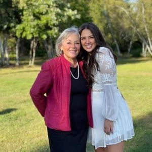 Meet your Posher, Sally